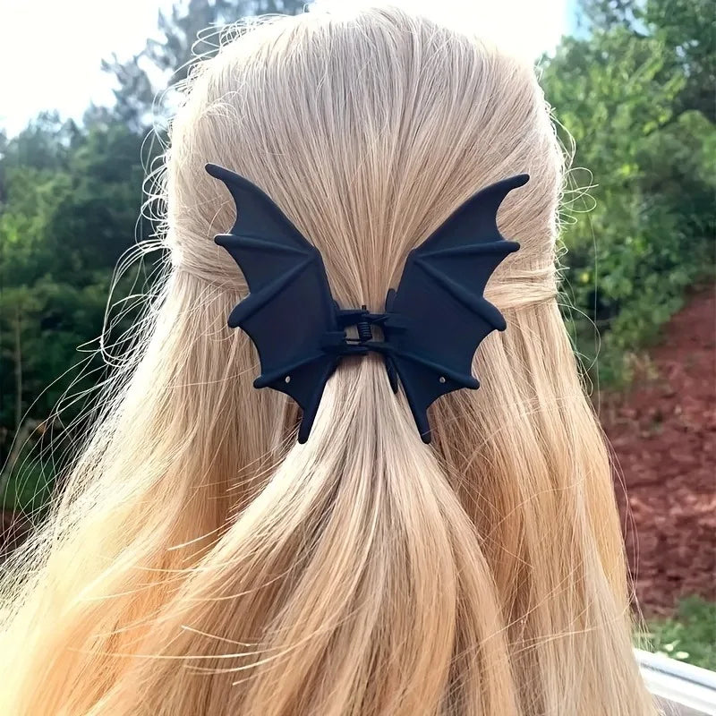 Halloween Party Cool Bat Lady Metal Hairpin Punk Style Ball Party Braiding Small Design Shark Clip Dress up Hair Accessories