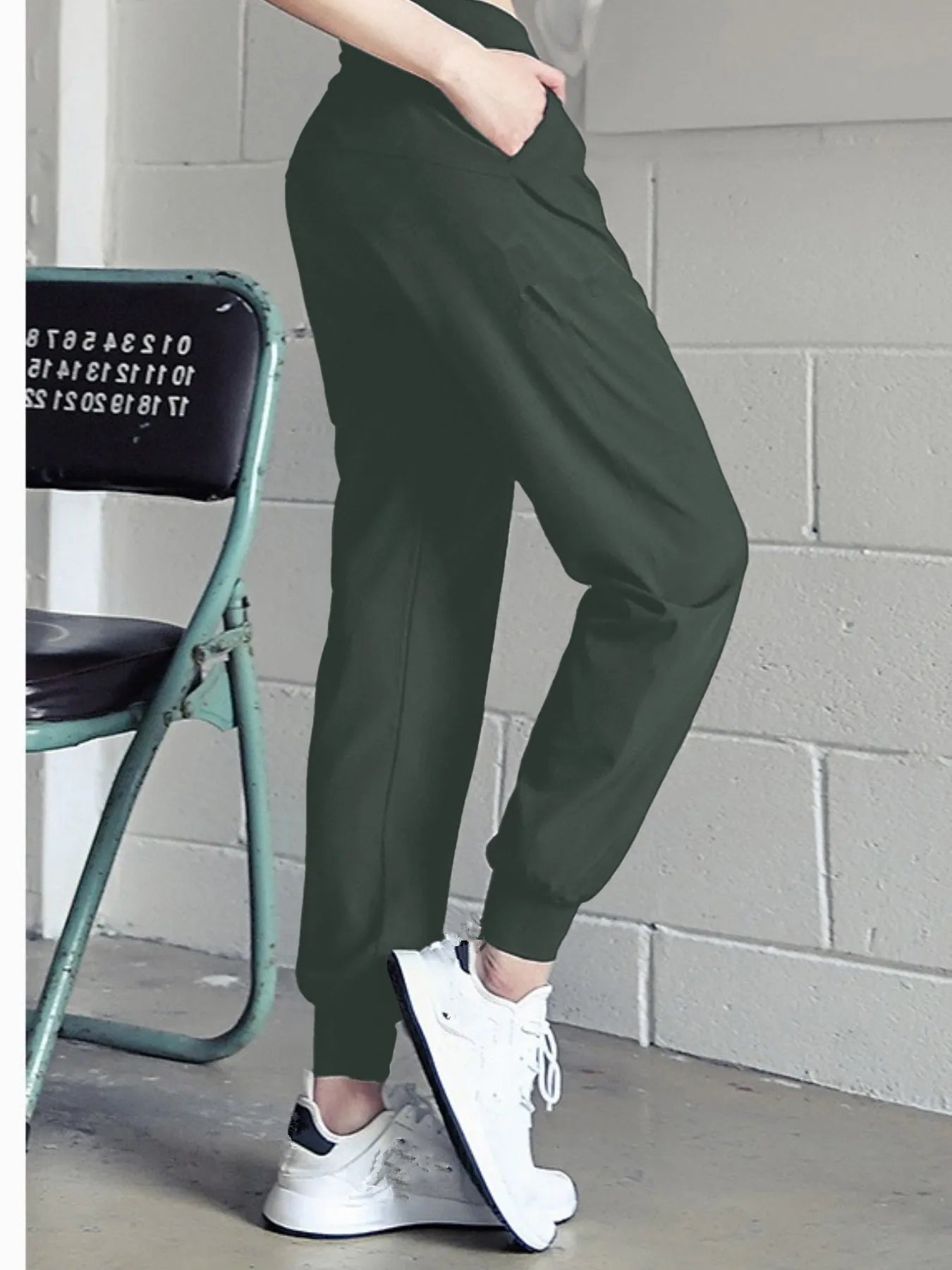 High-Waist Women's Quick-Drying Yoga Jogger Pants - All-Season Comfort with Slant Pockets, Long-Length & Stylish Sports Look for