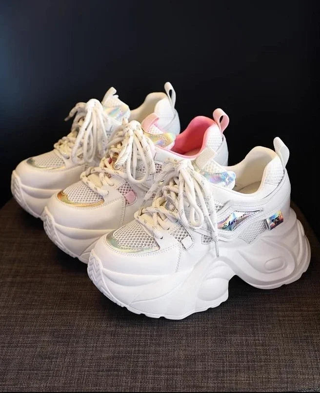 Trends 2025 Stylish Lace Up Athletic Shoes for Women Walking New In Deals Fashion Designer Luxury Light Woman Footwear On Sale