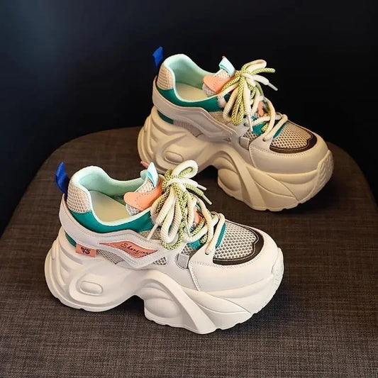Trends 2025 Stylish Lace Up Athletic Shoes for Women Walking New In Deals Fashion Designer Luxury Light Woman Footwear On Sale