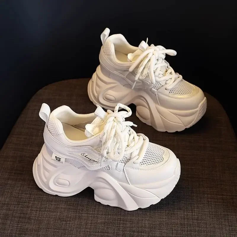 Trends 2025 Stylish Lace Up Athletic Shoes for Women Walking New In Deals Fashion Designer Luxury Light Woman Footwear On Sale