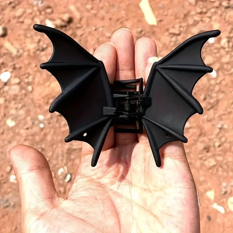 Halloween Party Cool Bat Lady Metal Hairpin Punk Style Ball Party Braiding Small Design Shark Clip Dress up Hair Accessories