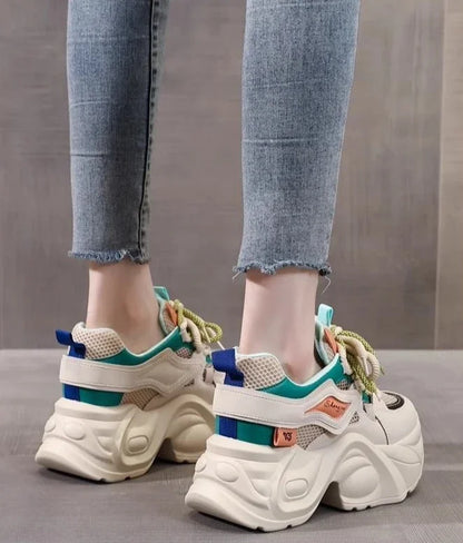 Trends 2025 Stylish Lace Up Athletic Shoes for Women Walking New In Deals Fashion Designer Luxury Light Woman Footwear On Sale