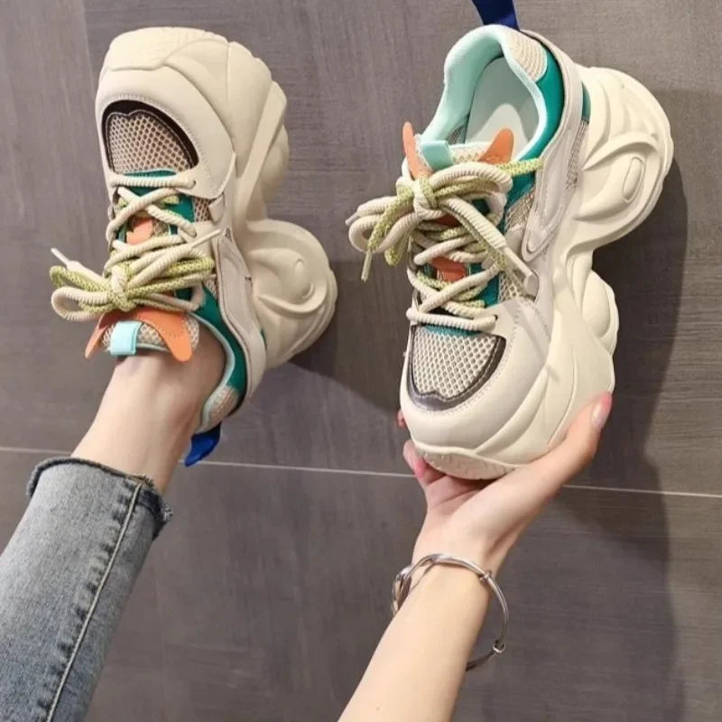 Trends 2025 Stylish Lace Up Athletic Shoes for Women Walking New In Deals Fashion Designer Luxury Light Woman Footwear On Sale